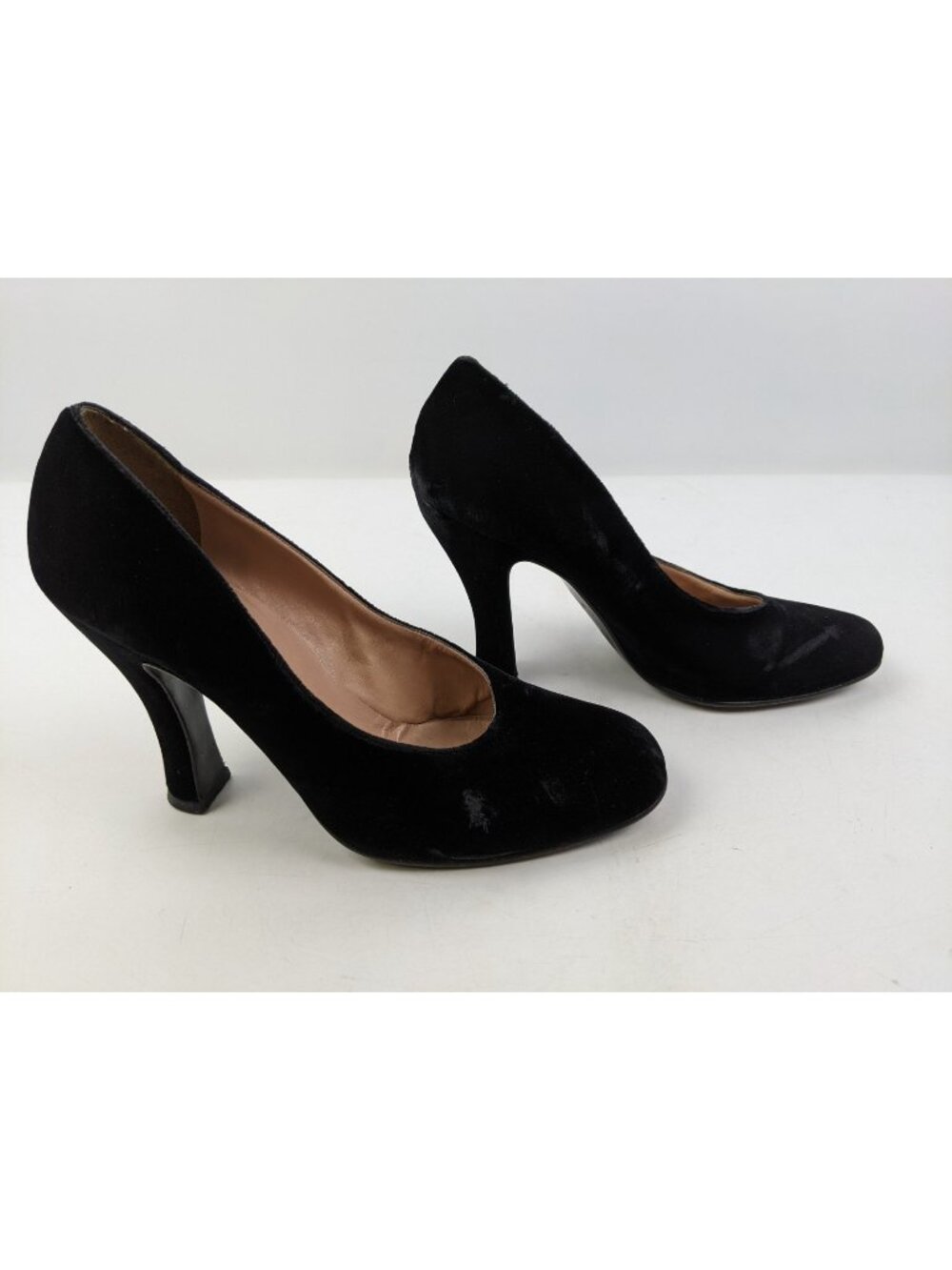 Prada Milano Black Velvet Leather High Heels Pumps Size 38 US 7.5 / 8 Italy